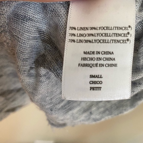 Rails Linen V Neck Top Shirt Tee Cara Gray Star Short Sleeve Size S - Picture 8 of 10